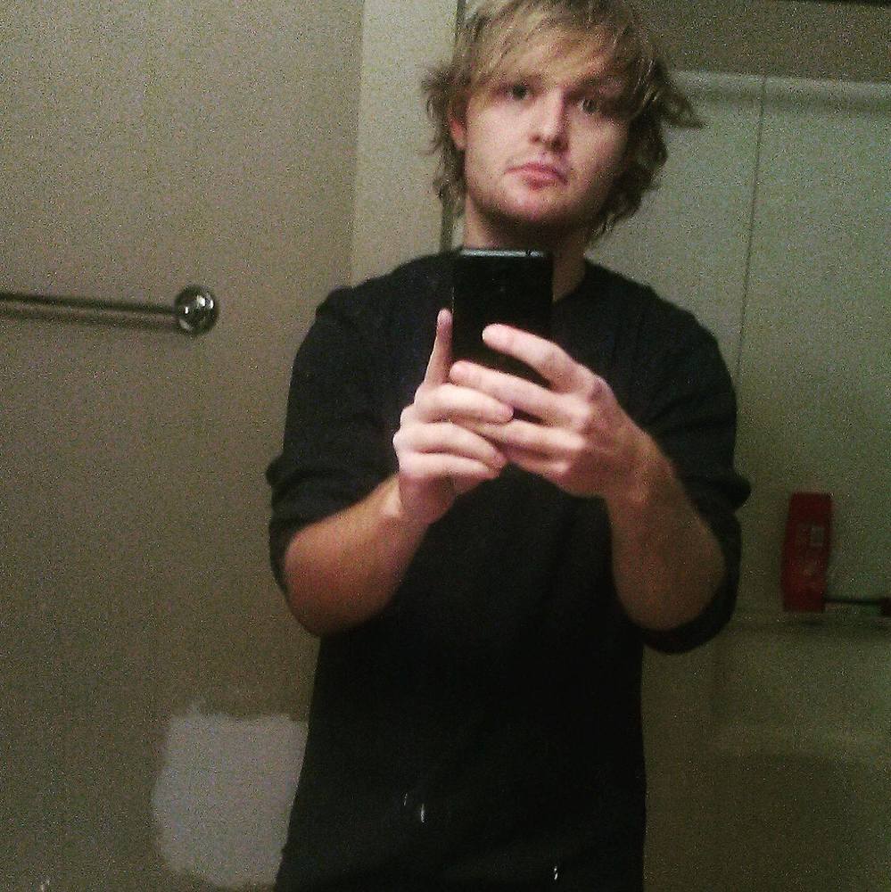 Meet your Posher, Tyler